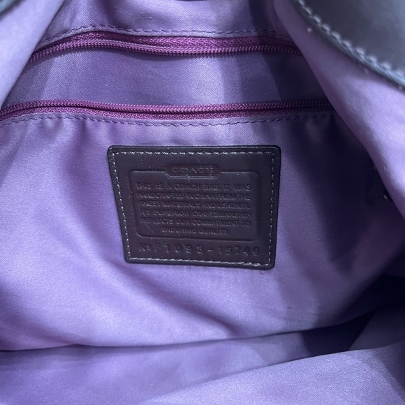 Coach purse - Picture 4 of 10